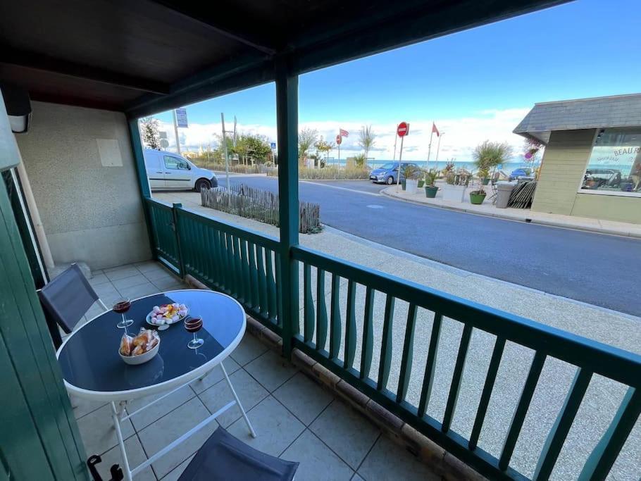 La Passerelle - Terrace And Balcony With Sea View Luc-sur-Mer Esterno foto